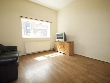 1 bedroom Flat to let in Palatine Road, Northenden, Manchester, M20