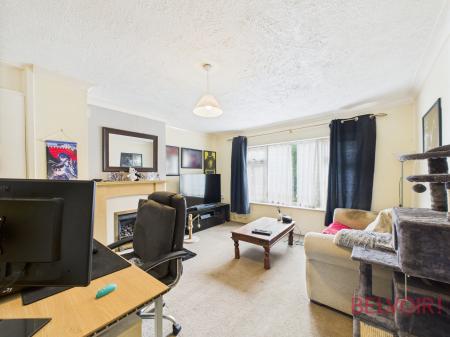 1 bedroom Flat for sale in Bridge Farm Lane, Clifton, NG11