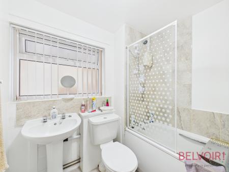 1 bedroom Flat for sale in Bridgnorth Drive, Clifton, NG11