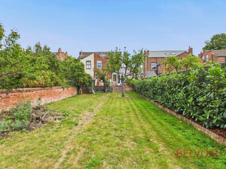 5 bedroom Semi-detached house for sale in Henry Road, West Bridgford, NG2