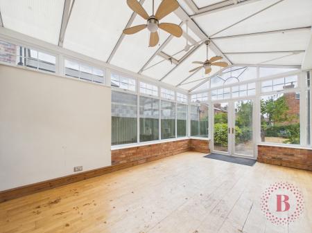5 bedroom Semi-detached house for sale in Henry Road, West Bridgford, NG2