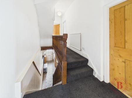 5 bedroom Semi-detached house for sale in Henry Road, West Bridgford, NG2