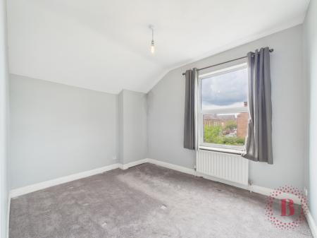 5 bedroom Semi-detached house for sale in Henry Road, West Bridgford, NG2