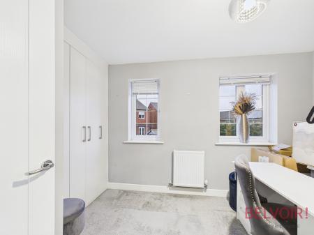 2 bedroom End of terrace house for sale in Robinson Close, Edwalton, NG12