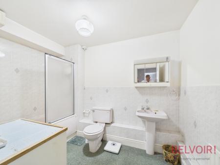 2 bedroom Flat for sale in Turneys Court, West Bridgford, NG2