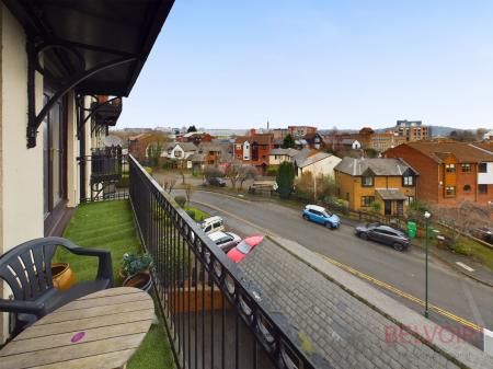 2 bedroom Flat for sale in Turneys Court, West Bridgford, NG2
