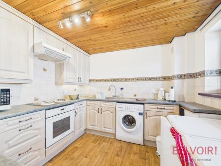 2 bedroom Flat for sale in Turneys Court, West Bridgford, NG2