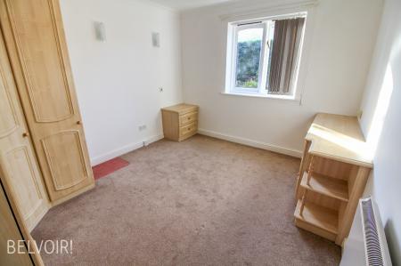 1 bedroom Flat for sale in Westcliffe Court, Radcliffe-On-Trent, NG12