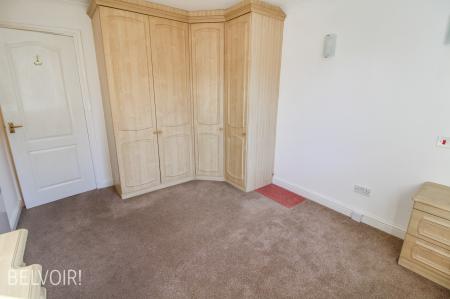 1 bedroom Flat for sale in Westcliffe Court, Radcliffe-On-Trent, NG12