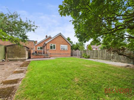3 bedroom Bungalow for sale in Hallfields, Edwalton, Nottingham, NG12
