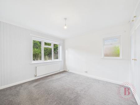 3 bedroom Bungalow for sale in Hallfields, Edwalton, Nottingham, NG12