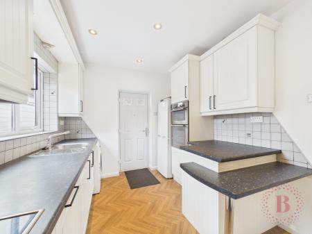 3 bedroom Bungalow for sale in Hallfields, Edwalton, Nottingham, NG12