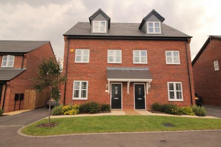 3 bedroom Semi-detached house to let in Albertine Gardens, Edwalton, Nottingham, NG12