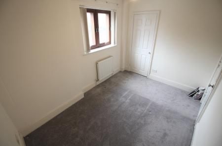2 bedroom Flat to let in Turneys Court, Turneys Quay, Nottingham, NG2