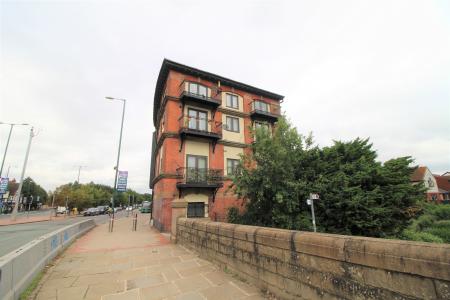 2 bedroom Flat to let in Turneys Court, Turneys Quay, Nottingham, NG2