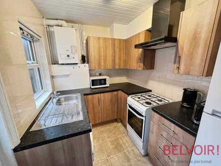 2 bedroom Terraced House to let in Millicent Grove, West Bridgford, NG2