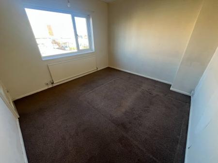 3 bedroom Semi-detached house to let in Southchurch Drive, Clifton, Nottingham, NG11