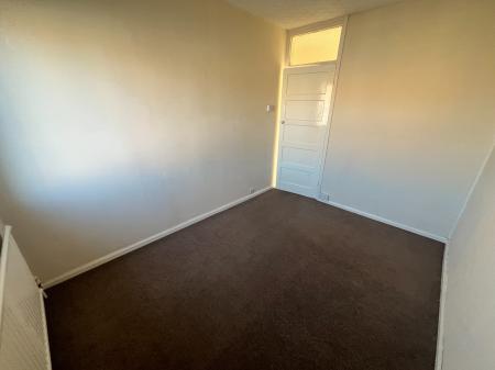 3 bedroom Semi-detached house to let in Southchurch Drive, Clifton, Nottingham, NG11