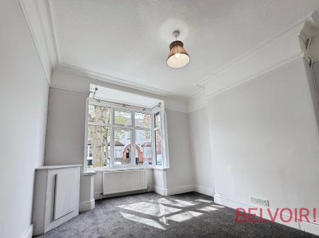 3 bedroom Terraced House to let in Eltham Road, West Bridgford, NG2