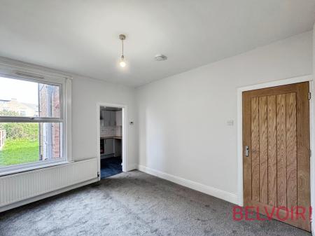 3 bedroom Terraced House to let in Eltham Road, West Bridgford, NG2