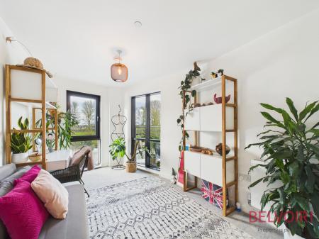 2 bedroom Apartment for sale in Yacht Club Place, Colwick, NG2