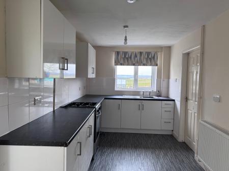 3 bedroom Detached house to let in Summerwood Lane, Clifton, Nottingham, NG11