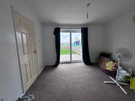 3 bedroom Detached house to let in Summerwood Lane, Clifton, Nottingham, NG11