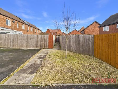 3 bedroom Terraced House for sale in Lupin Close, Edwalton, NG12
