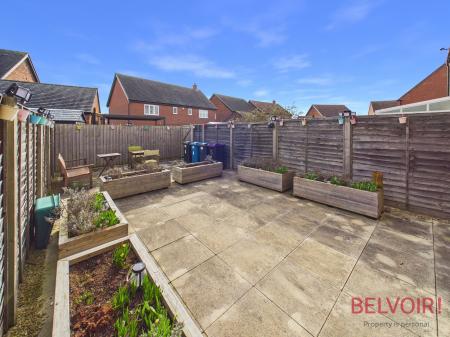 3 bedroom Terraced House for sale in Lupin Close, Edwalton, NG12
