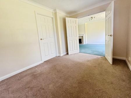 4 bedroom Detached house to let in Bowscale Close, Gamston, Nottingham, NG2