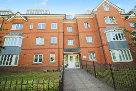 Radcliffe Road, West Bridgford, NG2