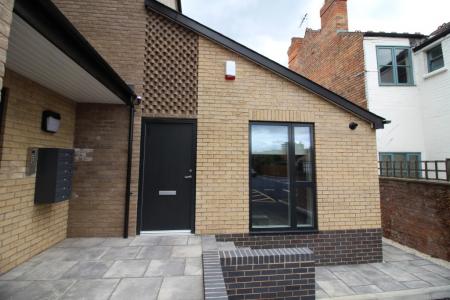 Radcliffe Road, West Bridgford, NG2