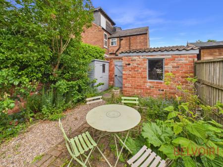 4 bedroom Semi-detached house for sale in Trent Boulevard, Lady Bay, West Bridgford, NG2