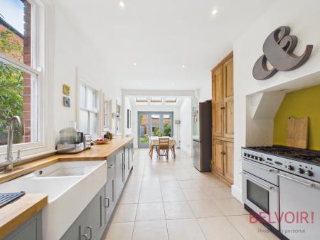 4 bedroom Semi-detached house for sale in Trent Boulevard, Lady Bay, West Bridgford, NG2