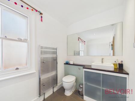 4 bedroom Semi-detached house for sale in Trent Boulevard, Lady Bay, West Bridgford, NG2