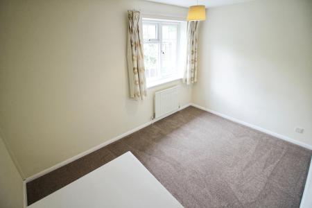2 bedroom Town house to let in Bluecoat Close, Nottingham, NG1