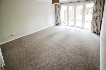 2 bedroom Town house to let in Bluecoat Close, Nottingham, NG1