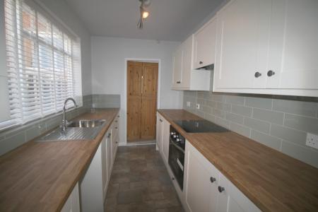 2 bedroom Terraced House to let in Manvers Road, West Bridgford, NG2