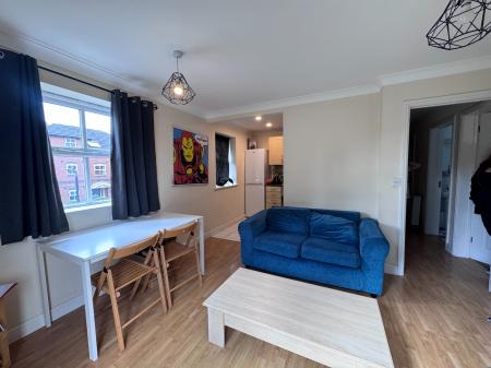2 bedroom Flat to let in Julian road., Nottingham, NG2