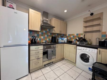 2 bedroom Flat to let in Julian road., Nottingham, NG2
