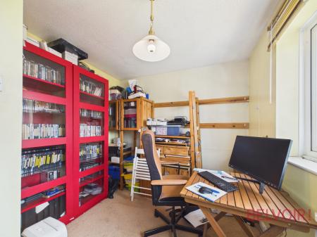 4 bedroom Detached house for sale in Linksfield Court, West Bridgford, NG2