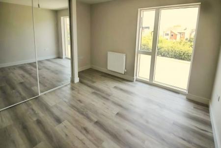 2 bedroom Flat to let in 62 Radcliffe Road, West Bridgford, NG2
