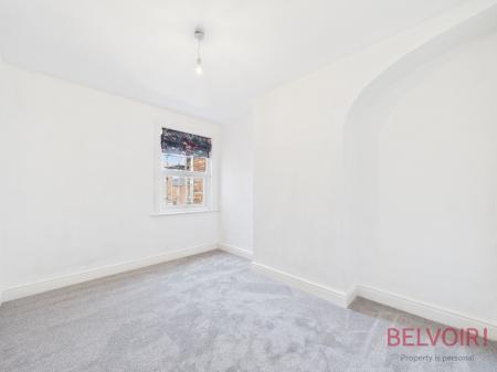2 bedroom Terraced House for sale in Eckington Terrace, Nottingham, NG2