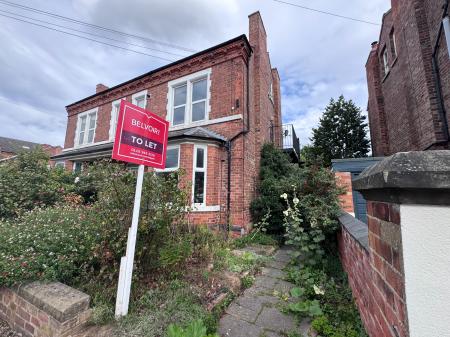 3 bedroom Apartment to let in Henry Mews, West Bridgford, NG2