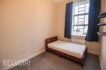 3 bedroom Flat to let in 54 Green Street, The Meadows, Nottingham, NG2