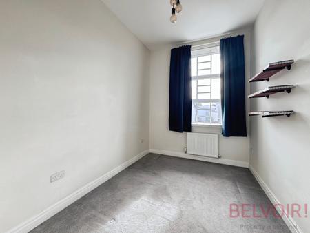 3 bedroom Flat to let in Mundella House