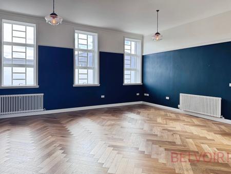 3 bedroom Flat to let in Mundella House