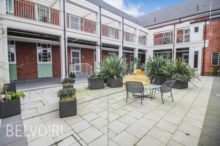 3 bedroom Flat to let in 54 Green Street, The Meadows, Nottingham, NG2