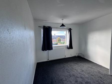 3 bedroom Semi-detached house to let in Honister Close, Clifton, Nottingham, NG11