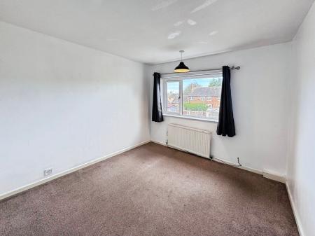3 bedroom Semi-detached house to let in Honister Close, Clifton, Nottingham, NG11